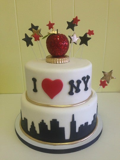 I love New York themed cake by Courtnibrown17 | BeFunky Photo Editor